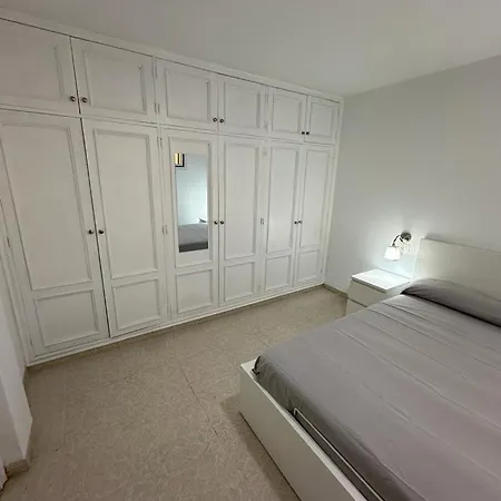 Angel Cristianos Lejlighed